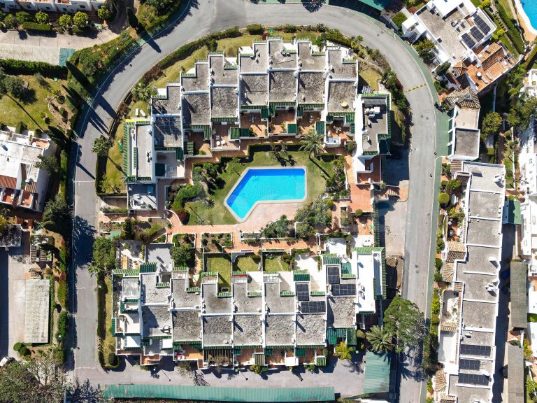 Maison de Ville a vendre à La Colina