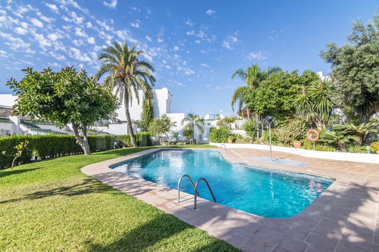 Town House for sale in La Colina