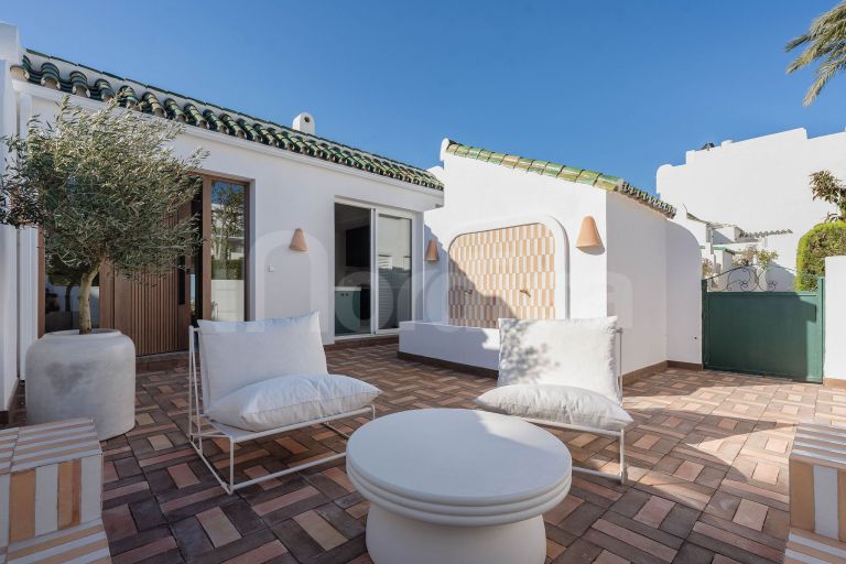 Maison de Ville a vendre à La Colina