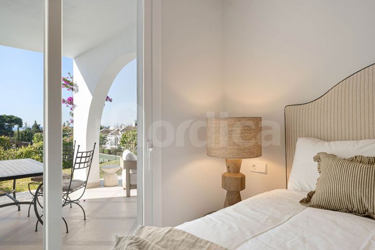 Maison de Ville a vendre à La Colina