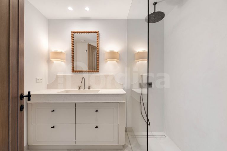 Maison de Ville a vendre à La Colina