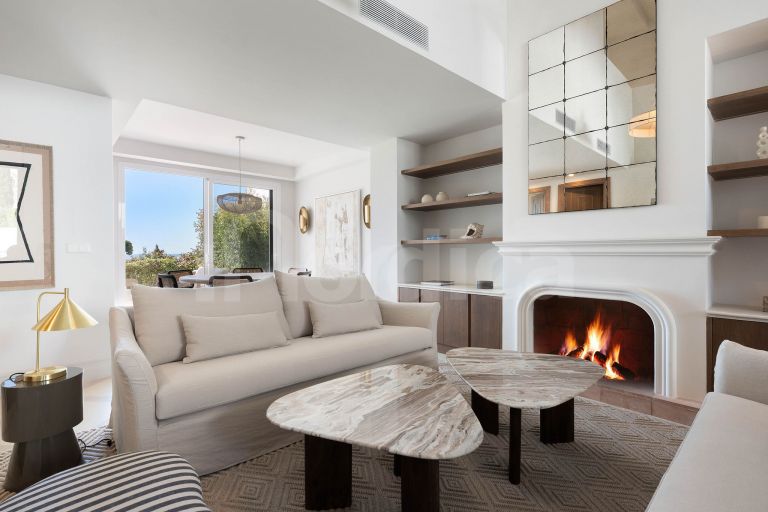 Maison de Ville a vendre à La Colina