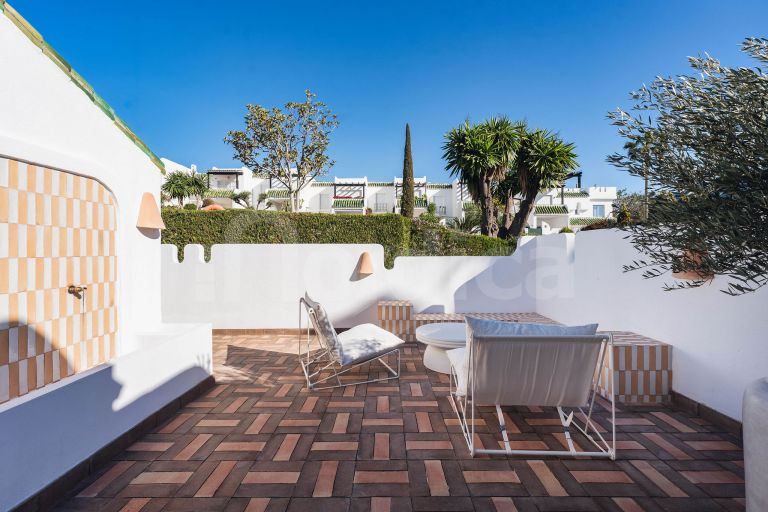 Maison de Ville a vendre à La Colina