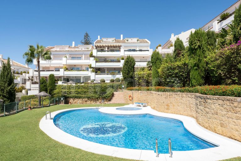 Duplex Penthouse for sale in Aloha Mirasierra