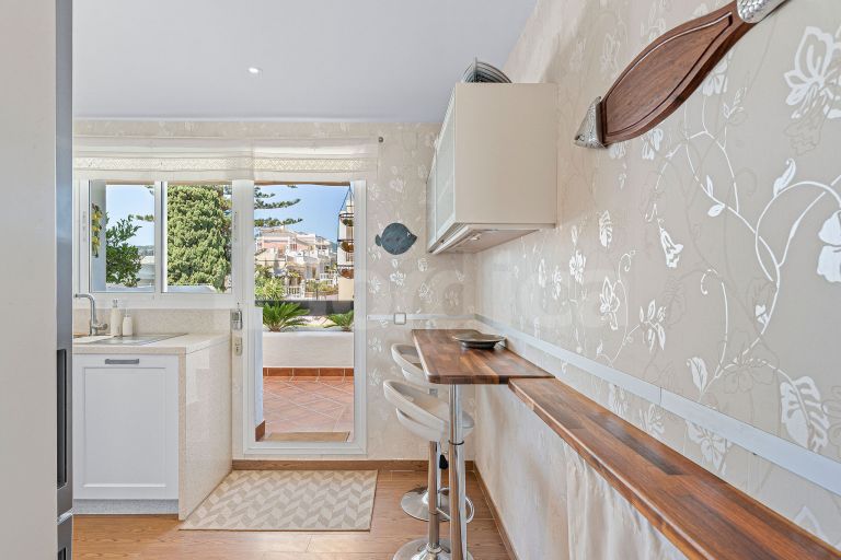 Duplex Penthouse for sale in Aloha Mirasierra