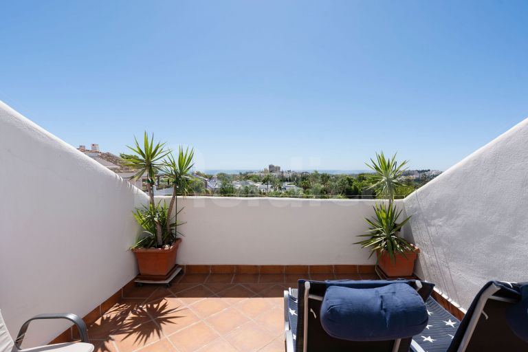 Duplex Penthouse for sale in Aloha Mirasierra