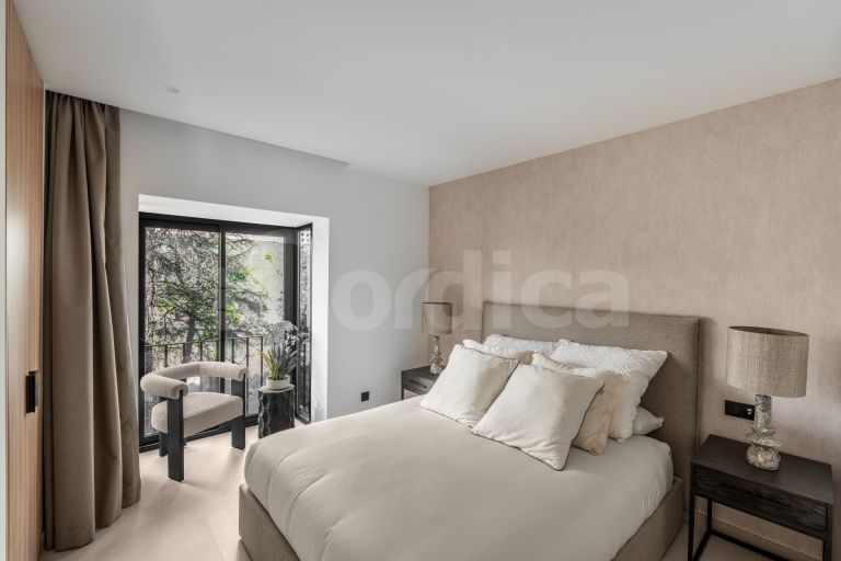 Duplex Penthouse for sale in Aloha Gardens