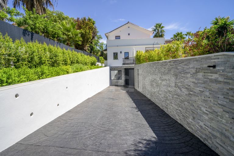 Villa for sale in Supermanzana H