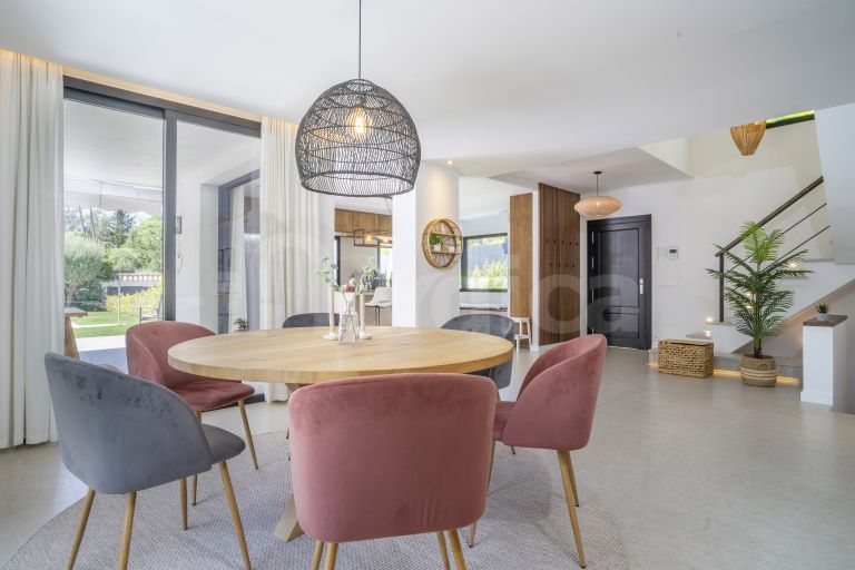 Villa for sale in Supermanzana H