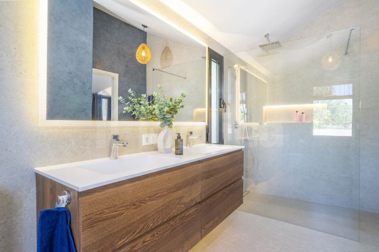 Villa for sale in Supermanzana H