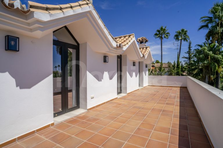 Villa for sale in Supermanzana H