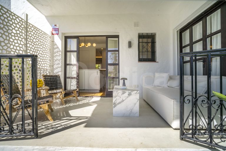 Ground Floor Apartment for sale in Las Cascadas