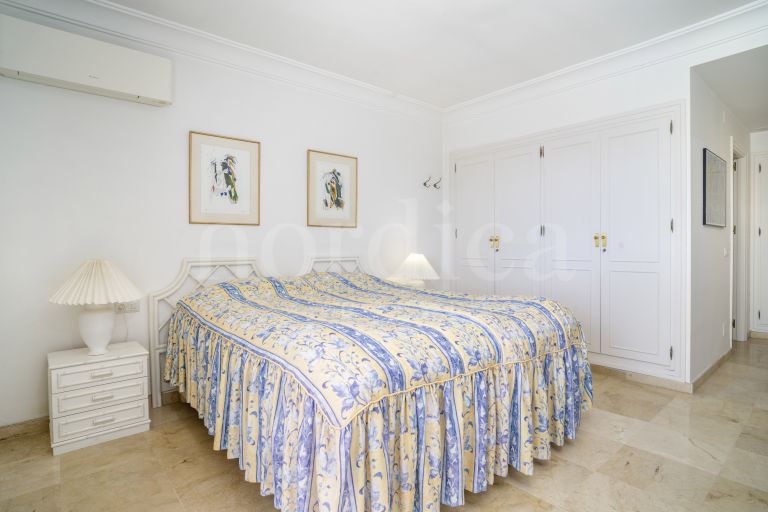 Apartment for sale in Guadalmina Alta