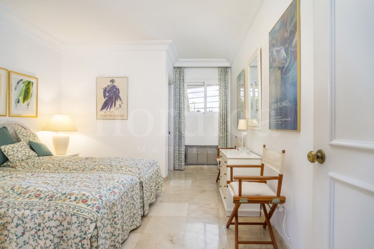 Apartment for sale in Guadalmina Alta