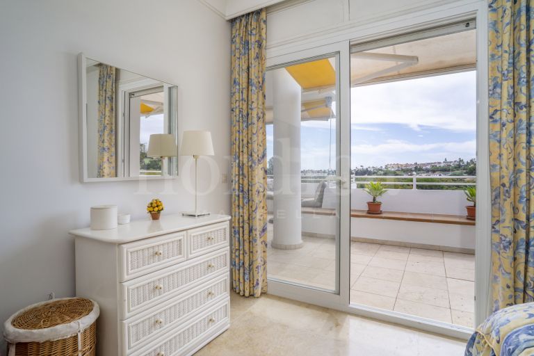 Apartment for sale in Guadalmina Alta