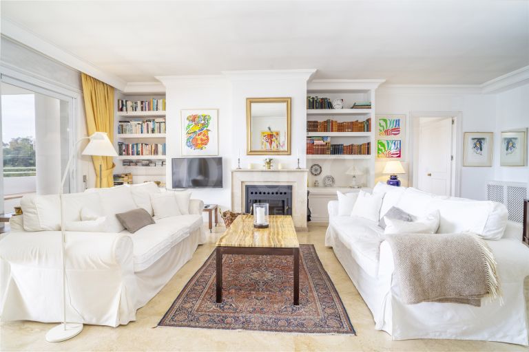 Apartment for sale in Guadalmina Alta
