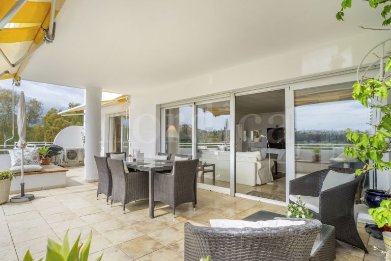 Apartment for sale in Guadalmina Alta