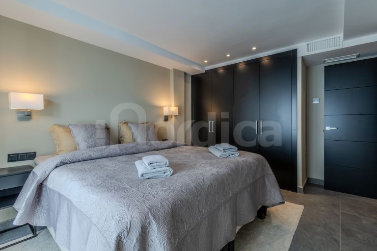 Town House for sale in La Colina