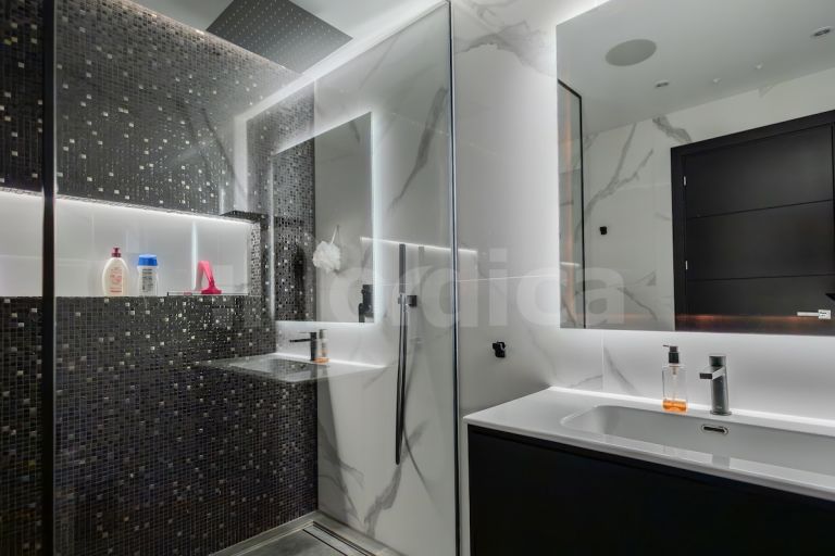 Town House for sale in La Colina