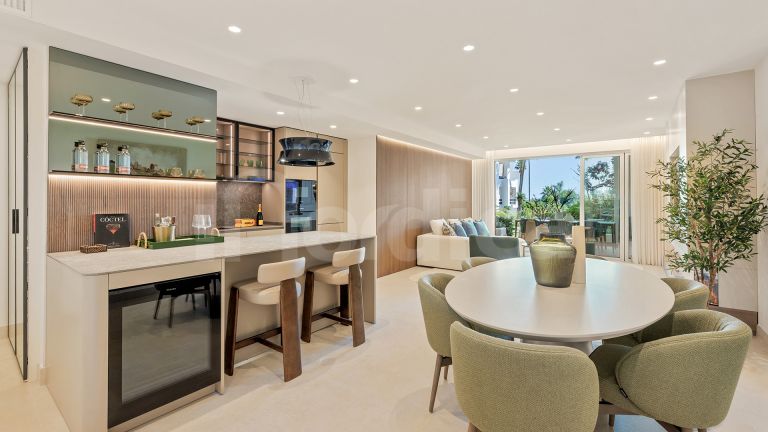 Ground Floor Apartment for sale in Bahía del Velerín