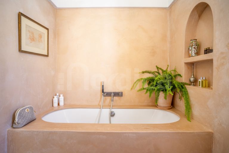 Town House for sale in La Heredia