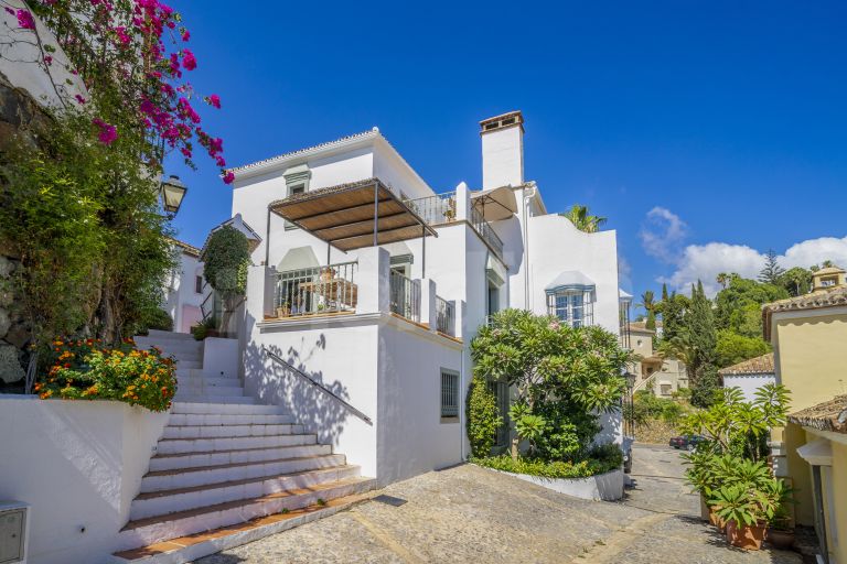 Town House for sale in La Heredia