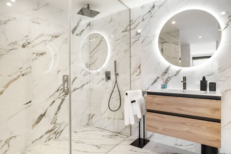 Villa en venta en Guadalmina Alta