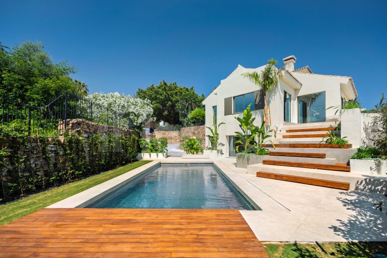 Villa for sale in Haza del Conde