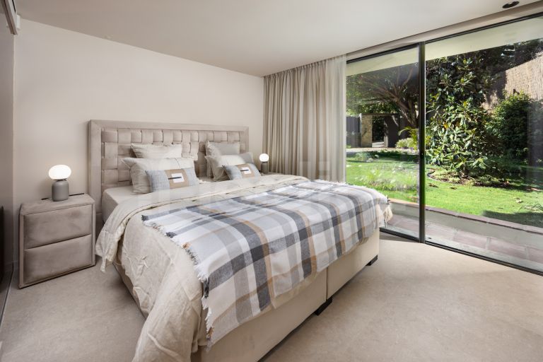 Villa for sale in Haza del Conde