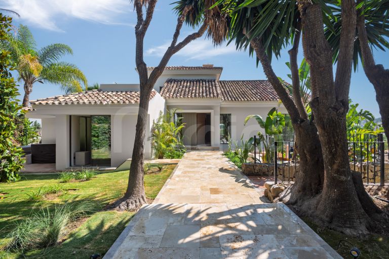 Villa for sale in Haza del Conde