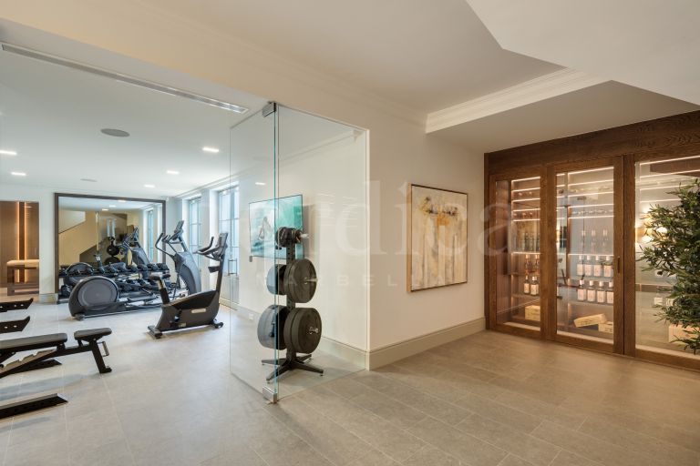 Villa for sale in La Zagaleta