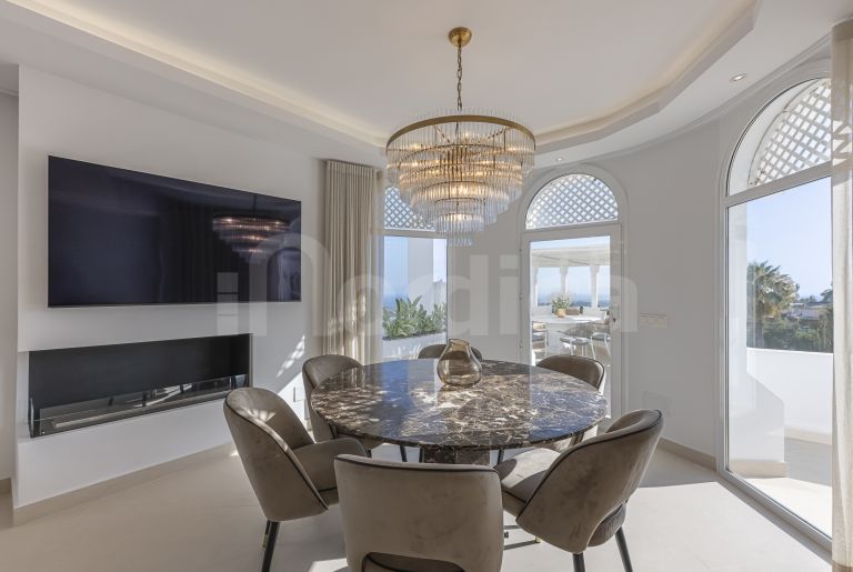 Apartment for sale in Jardines Colgantes