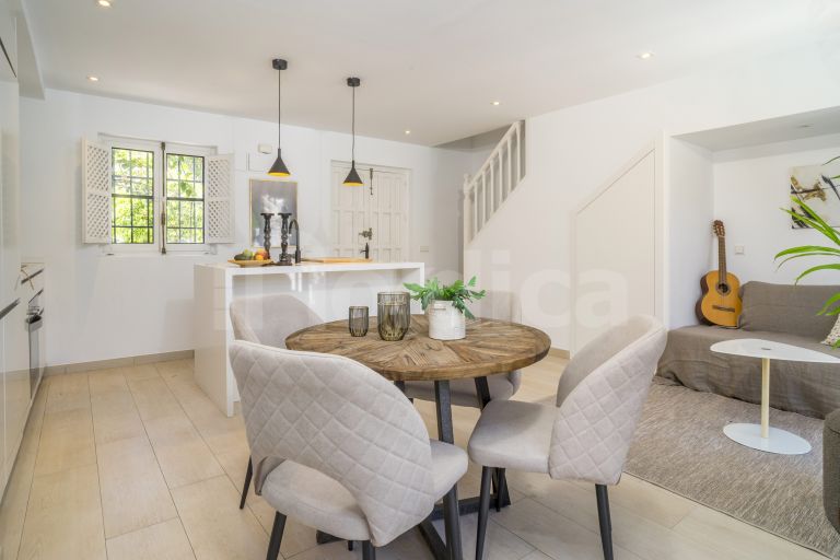 Town House for sale in El Naranjal