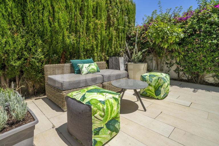 Town House for sale in El Naranjal