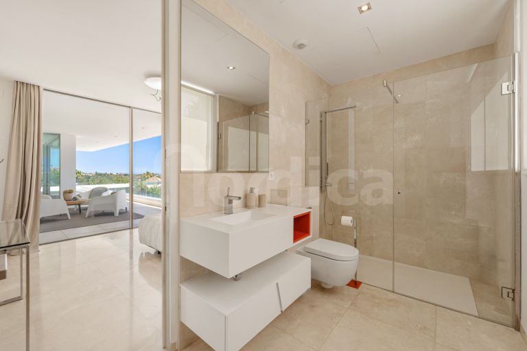 Villa for sale in La Cerquilla