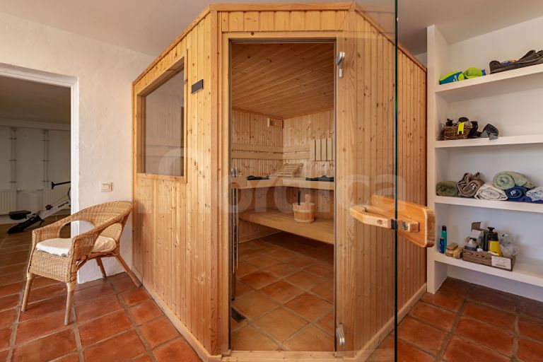 Finca for sale in Casares Montaña