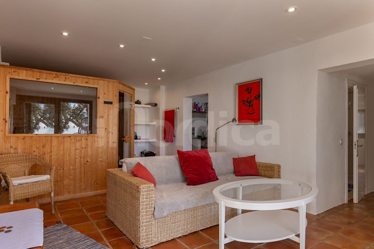 Finca for sale in Casares Montaña