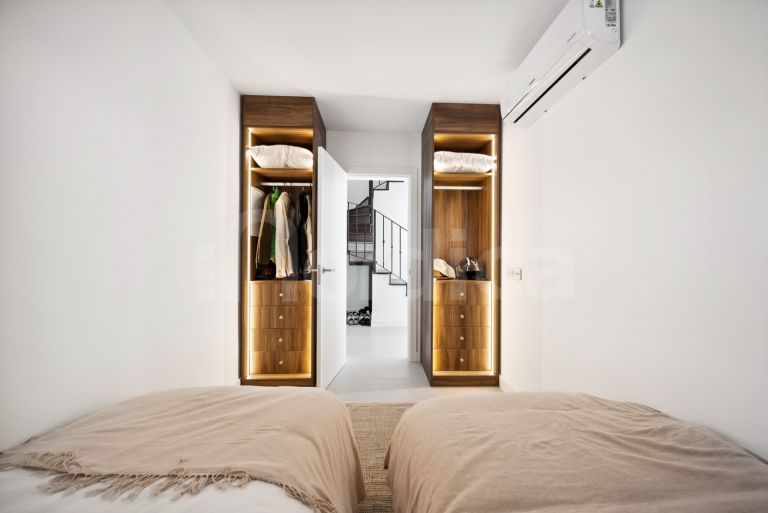 Zweistöckiges Penthouse zu verkaufen in Los Pinos de Aloha