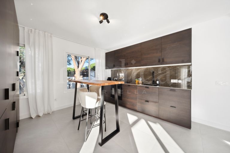 Duplex Penthouse for sale in Los Pinos de Aloha