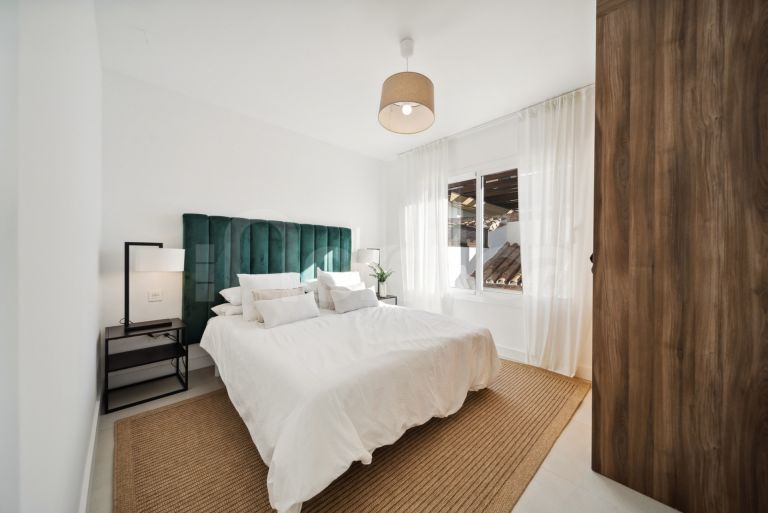 Zweistöckiges Penthouse zu verkaufen in Los Pinos de Aloha