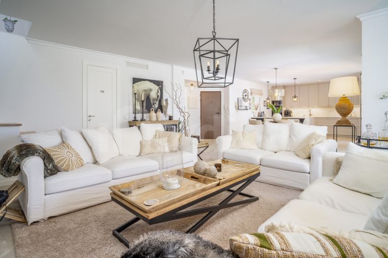 Town House for sale in Alcores del Golf