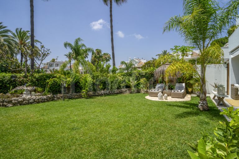 Town House for sale in Alcores del Golf