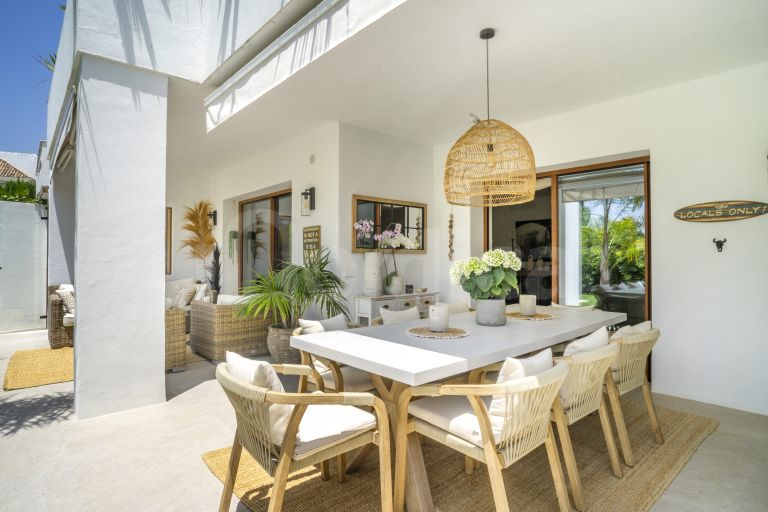 Town House for sale in Alcores del Golf