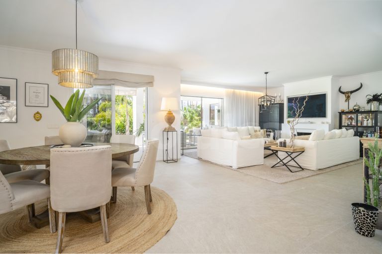 Town House for sale in Alcores del Golf