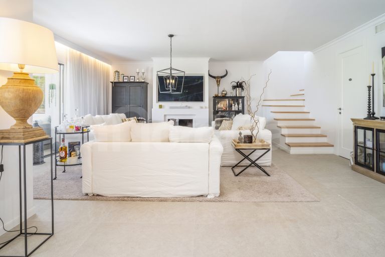 Town House for sale in Alcores del Golf