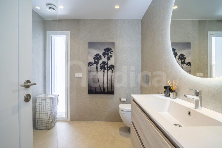 Town House for sale in Alcores del Golf