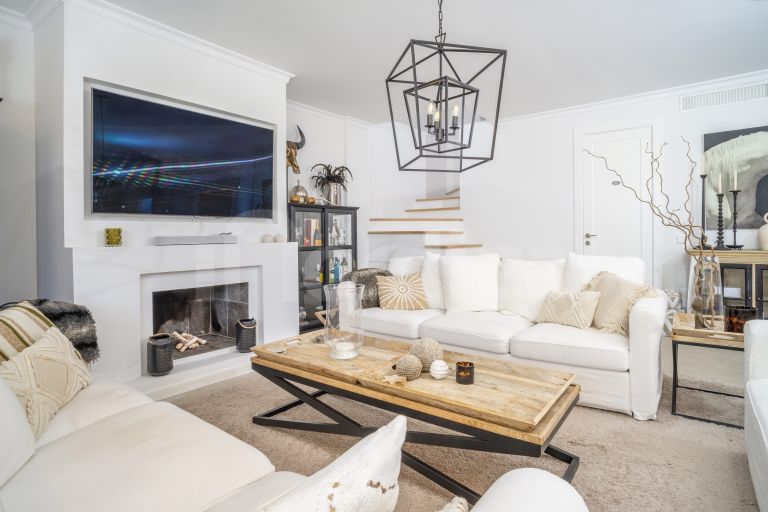 Town House for sale in Alcores del Golf