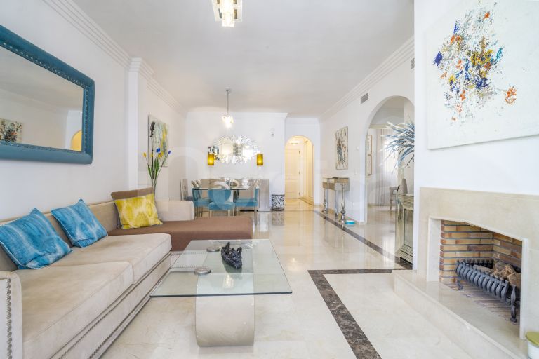 Apartment for sale in River Garden