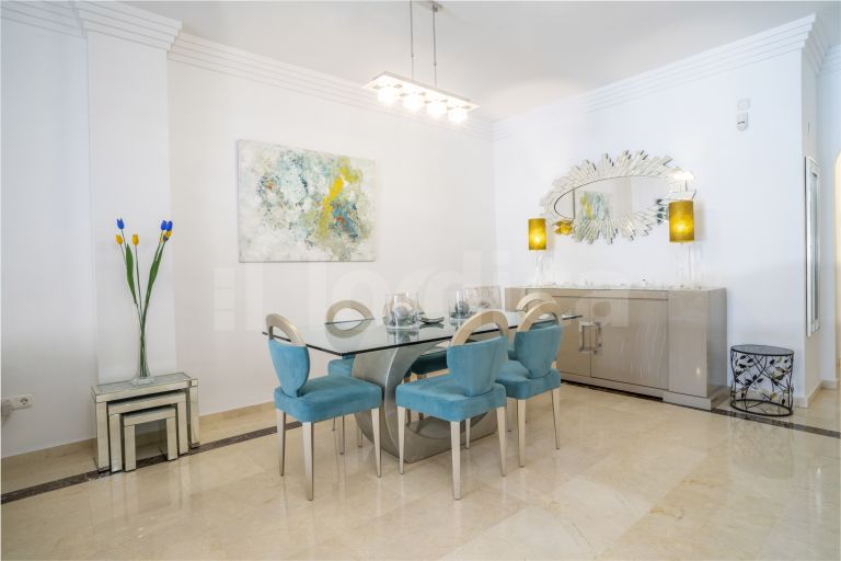 Apartment for sale in River Garden
