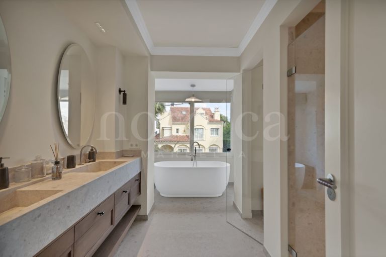 Villa en venta en Lorea Playa